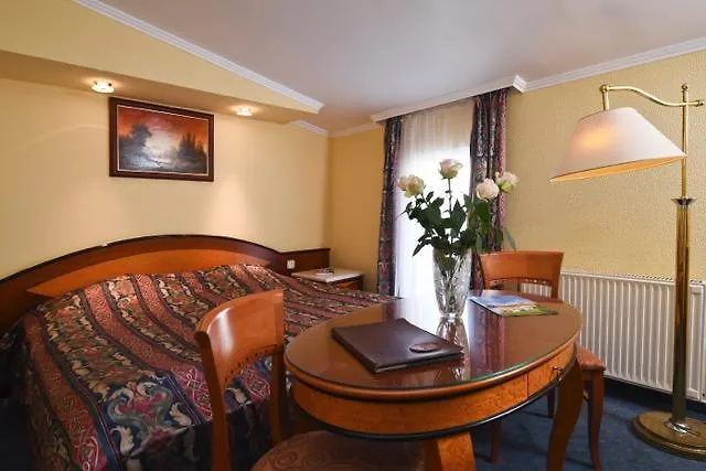 בית הארחה Offi Haz 3*