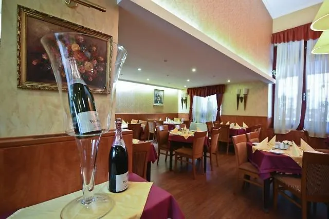 Vendégház Offi Haz Eger